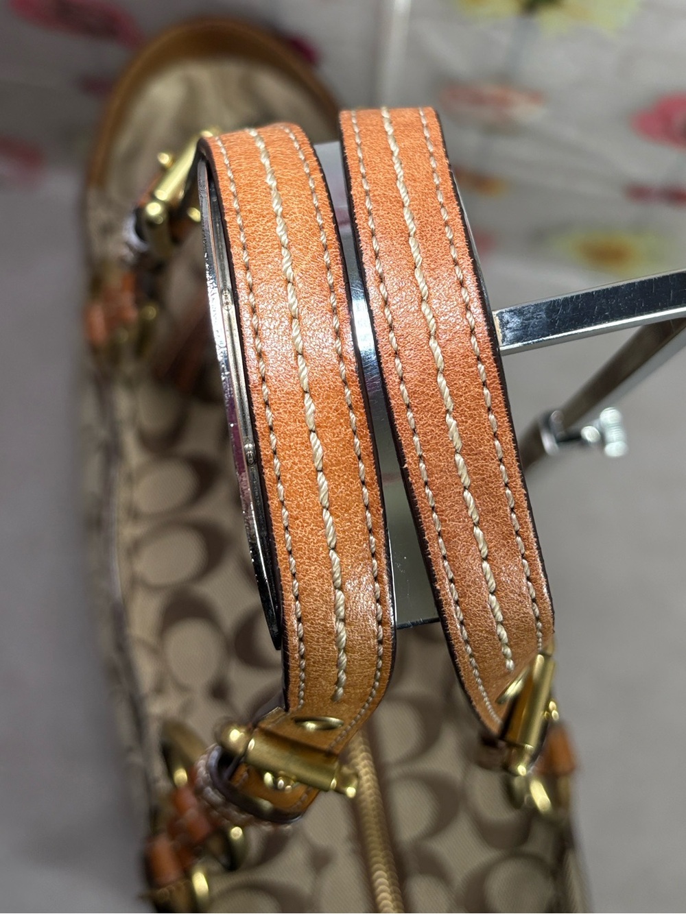 2007 Coach Brass Turnlock Buckle Straps Signature Canvas Camel Leather 15x11x4 - Picture 7 of 15